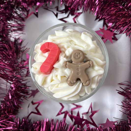 🎄 La magie de Noël avec nos Bougies Chantilly Artisanales